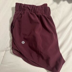 Lululemon hotty hot shorts